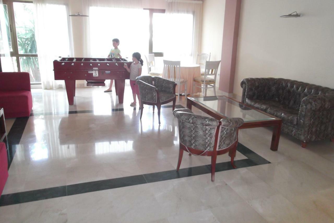 Apartamento Pepita Alay Benalmadena Bagian luar foto