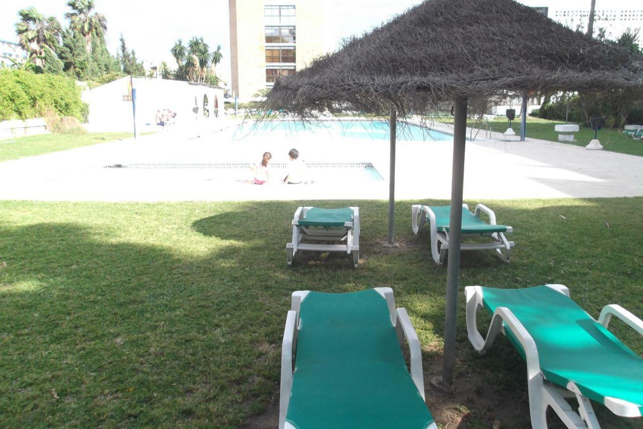 Apartamento Pepita Alay Benalmadena Bagian luar foto