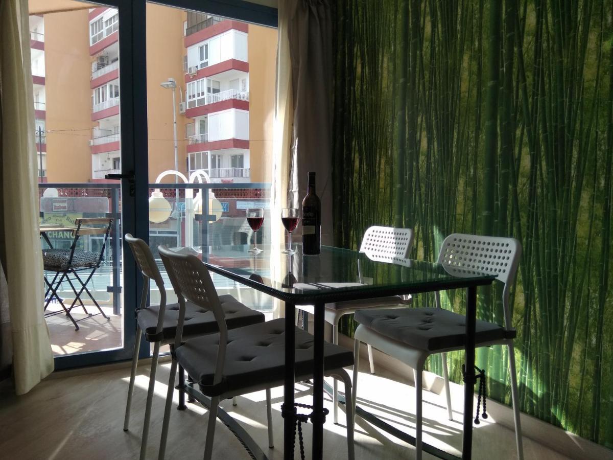 Apartamento Pepita Alay Benalmadena Ruang foto